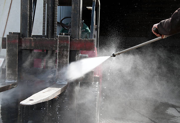 Pressure Washing Brick in Avilla, AR